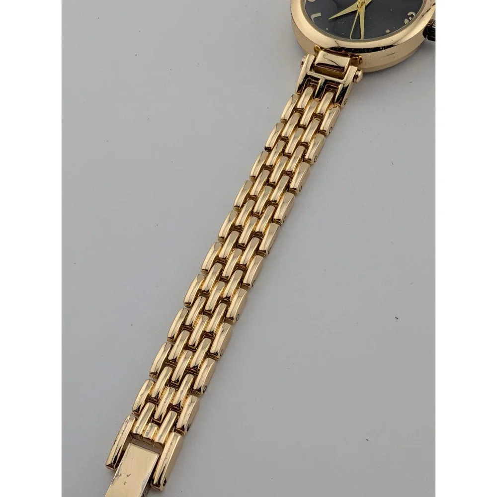 Time and Tru Watch Women 25mm Case Gold 7